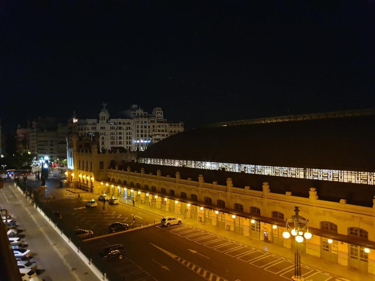 Main Central Station Apartment Valencia Eksteriør bilde