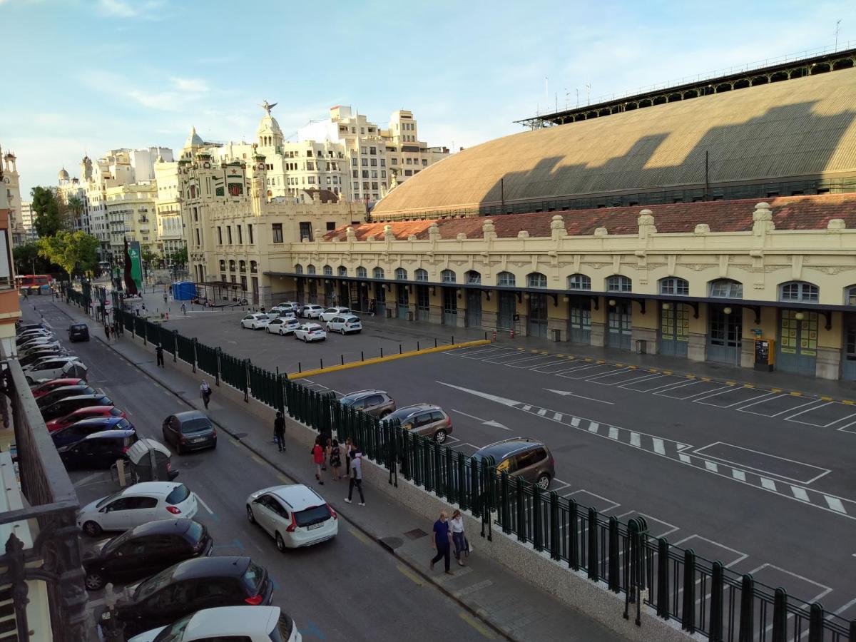 Main Central Station Apartment Valencia Eksteriør bilde