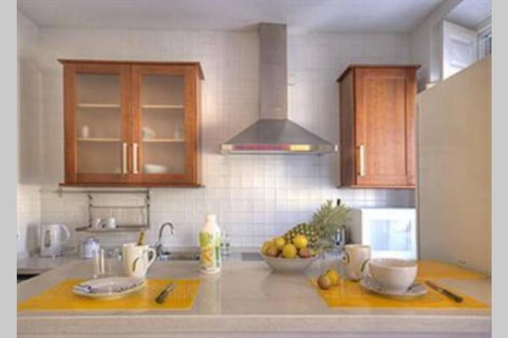 Main Central Station Apartment Valencia Eksteriør bilde